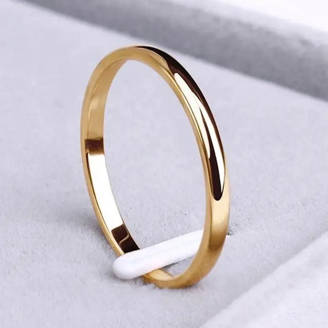 Emma™ | Simple ring made of gold and silver