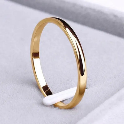 Emma™ | Simple ring made of gold and silver