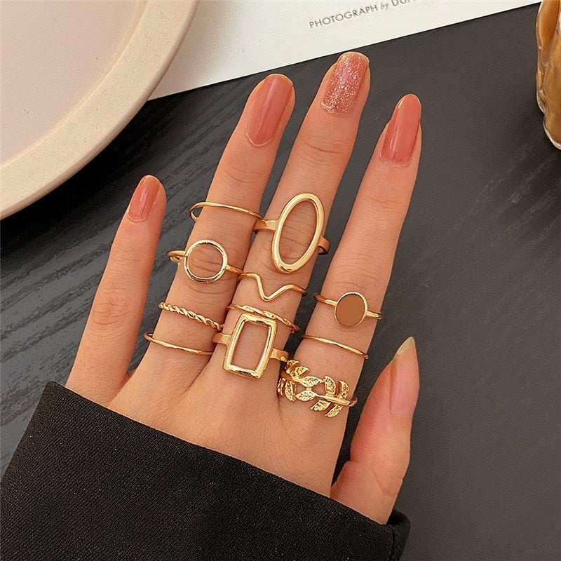 Emma™ | Set of 11 Vintage Silver Rings