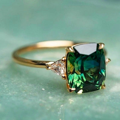 Emma™ | Gold ring with green zirconia