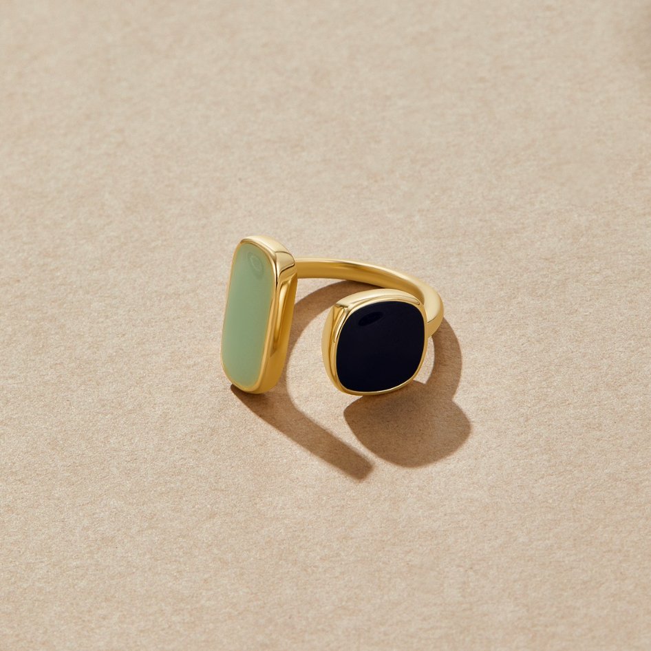 Emma™ | Unique wrapped ring