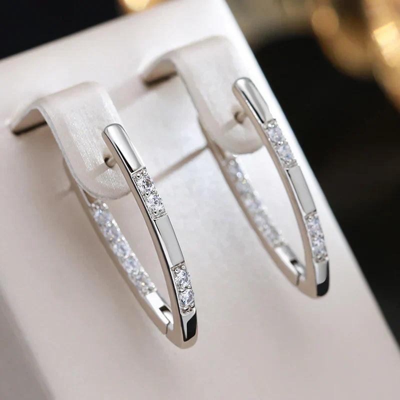 Emma™ | Earrings with zirconia in gold
