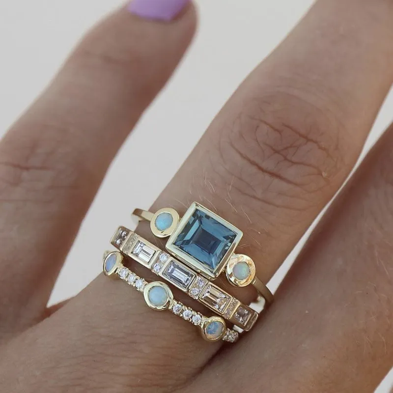 Emma™ | Ring set with blue crystal