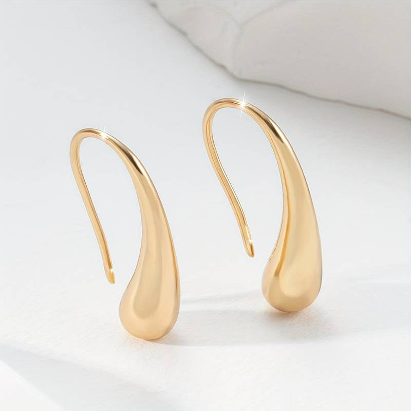 Emma™ | Gold drop-shaped earrings