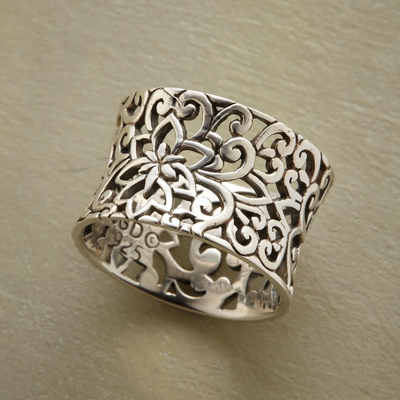 Emma™ | Vintage Silver Filigree Ring