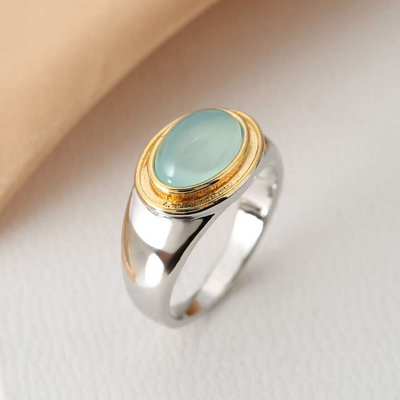 Emma™ | Vintage ring with a moonstone
