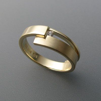 Emma™ | Gold Ring