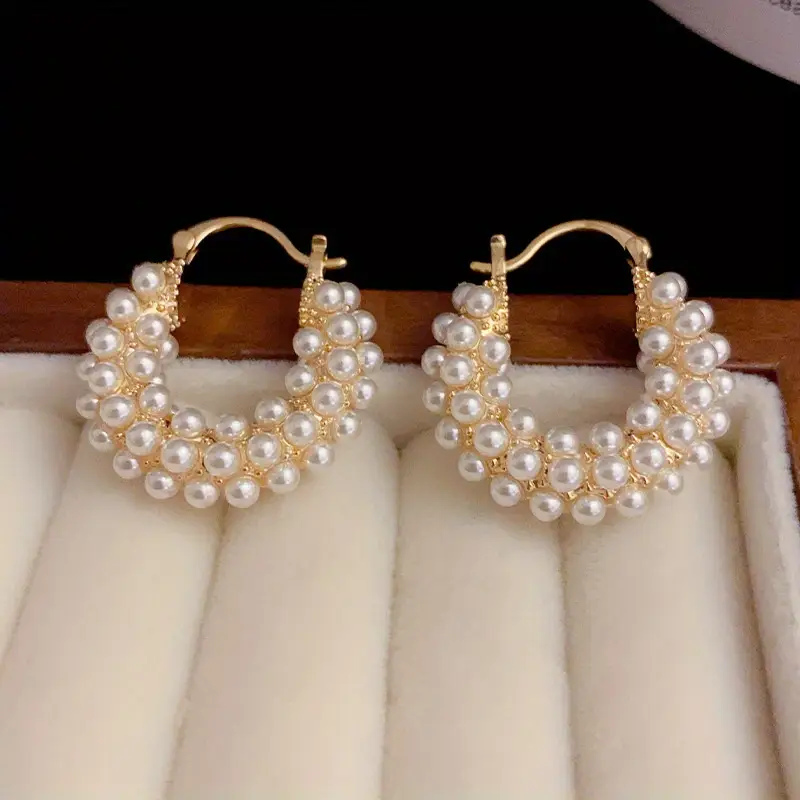 Emma™ | Gold hoop earrings with pearl
