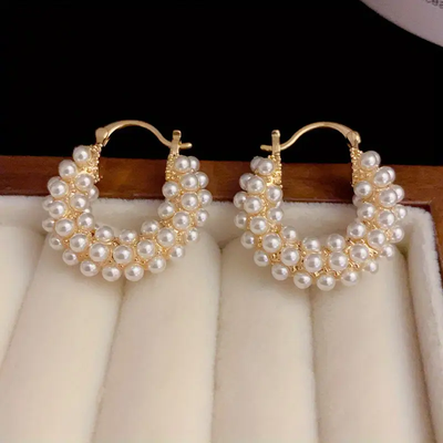 Emma™ | Gold hoop earrings with pearl